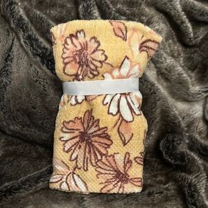 Floral Yellow Coral and Brown Fingertip Towels (2) 10” x 5” each